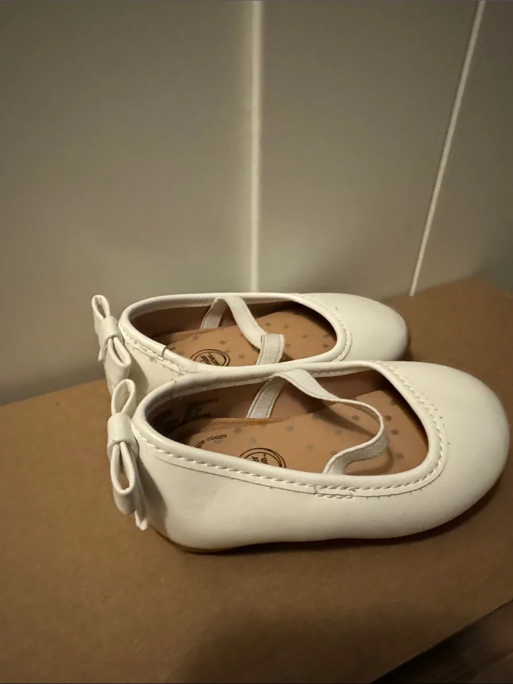 Baby girl shoe lot C3